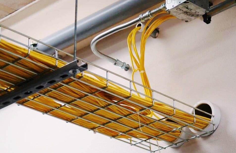 چرا بعضی سینی کابلها در برابر لرزش صنعتی دوام نمیآورند؟